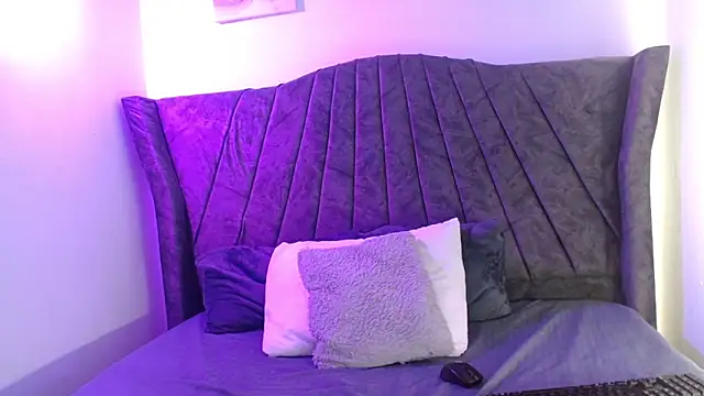 Angel adrien online show from April 17, 12:41 pm