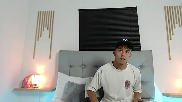 johnny blake  online show from January 31, 11:03 pm