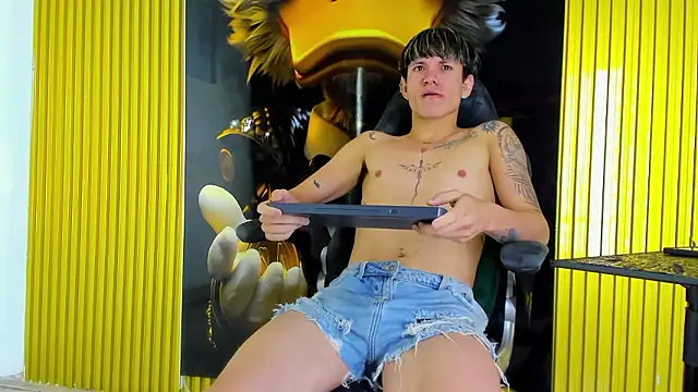 Sti Sex Boy online show from January 11, 9:18 pm