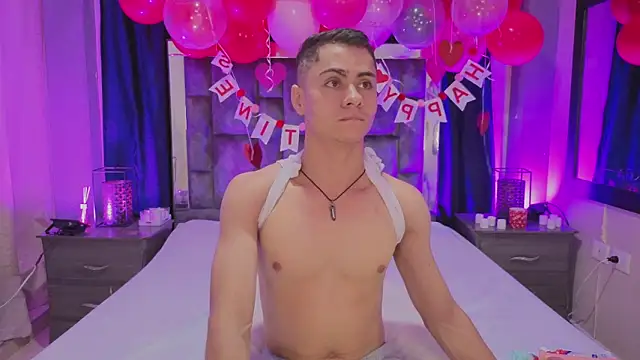 LeoMonnroe online show from February 15, 5:32 pm