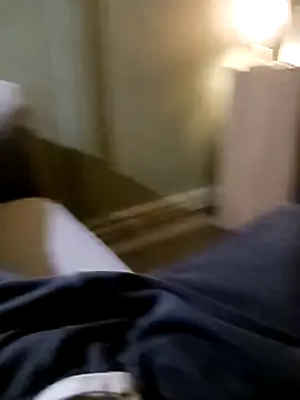 Hertsguy1984 online show from April 13, 11:27 pm