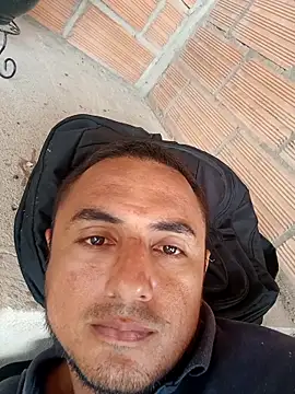 knox zeque online show from April 13, 5:35 pm