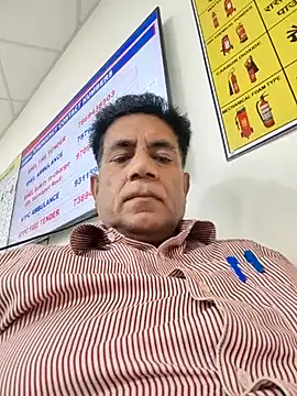 Aafreen999 online show from January 19, 8:27 am