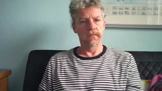 chiichii23 online show from October 9, 8:19 am