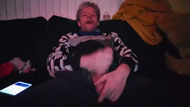 chiichii23 online show from March 19, 7:38 pm