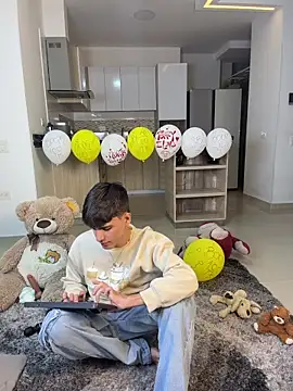 Naim TheKing online show from March 19, 12:25 am