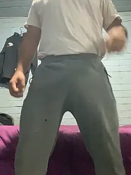 Axelnoir11 online show from January 18, 2:24 am