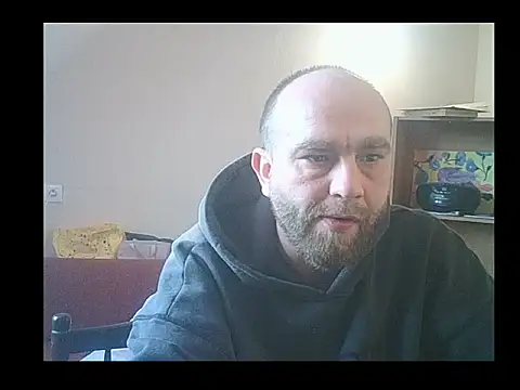 AlexanderArmani online show from January 18, 7:54 am