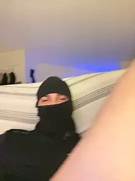 caliente6914 online show from April 9, 4:10 am