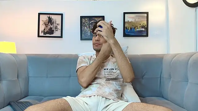 PRETTY COCK1 online show from February 18, 7:28 am