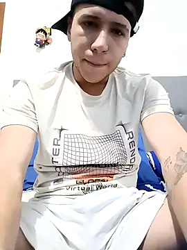 Andrew18ramirez online show from February 11, 4:28 am