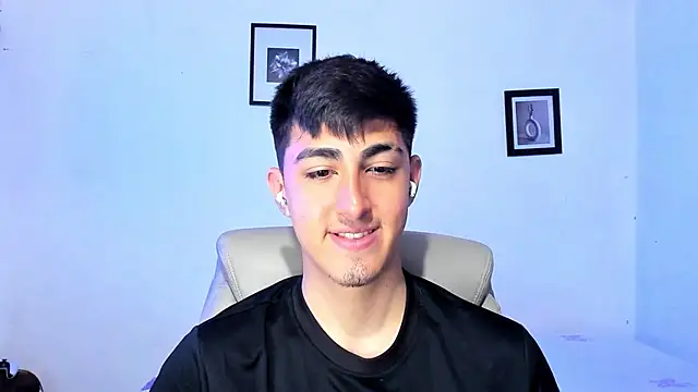 babyted272 online show from March 5, 4:03 pm