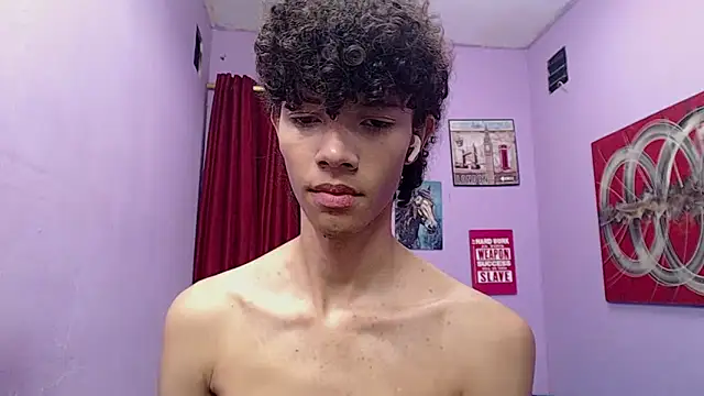 bigcock twinks online show from April 15, 8:09 pm