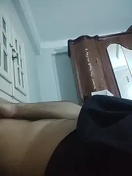 amirMohamed58 online show from February 3, 1:36 am