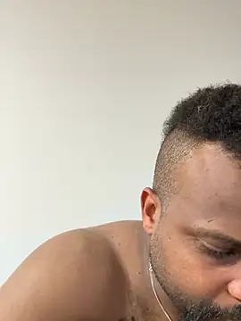 BigCatXLOfficial online show from April 14, 7:13 pm