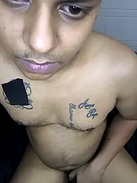 silkboy69 online show from February 14, 12:05 am