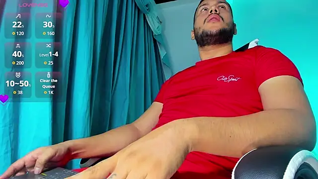 Hot Latinoboy  online show from March 6, 5:26 am