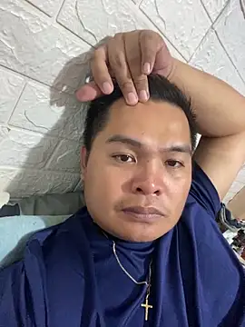 bigloadfox online show from March 8, 2:43 pm