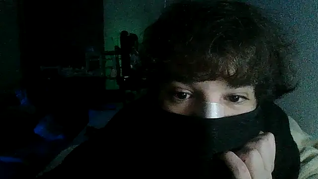 RaccooIsHere online show from February 26, 7:04 pm