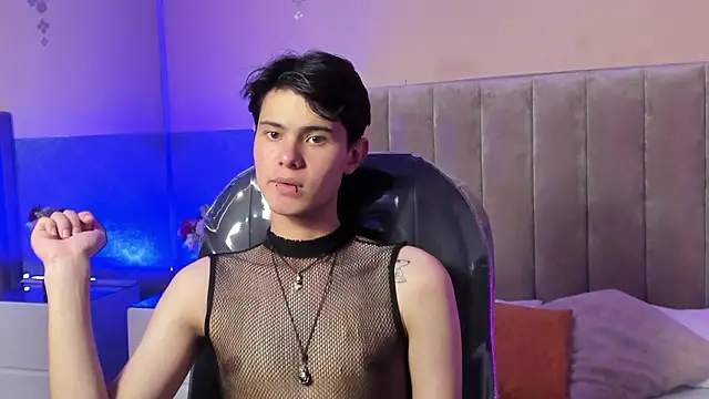 Derek Sinn online show from March 14, 8:05 pm