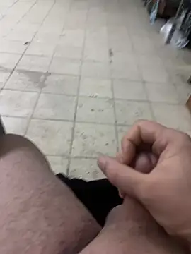 Can3438q online show from February 21, 12:44 am