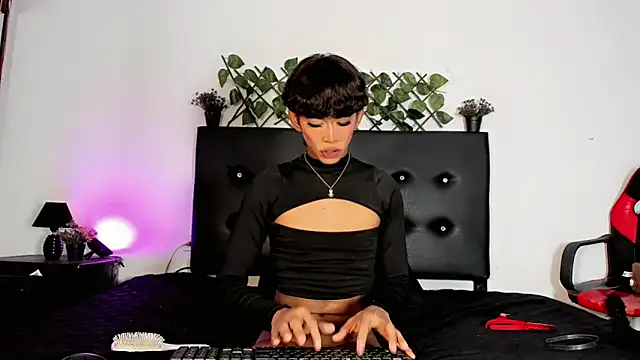 JERO TEASE S7S online show from April 9, 6:19 am