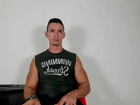 CRISTHIAN WOLF1 online show from February 6, 1:35 am