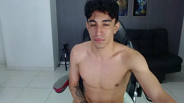 Snapshot of morrison_jimm_ chatting on February 20, 6:19 am morrison jimm online show from February 20, 6:19 am