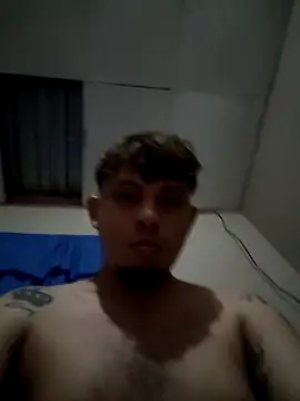 Kalvinclein13 online show from March 2, 9:49 am