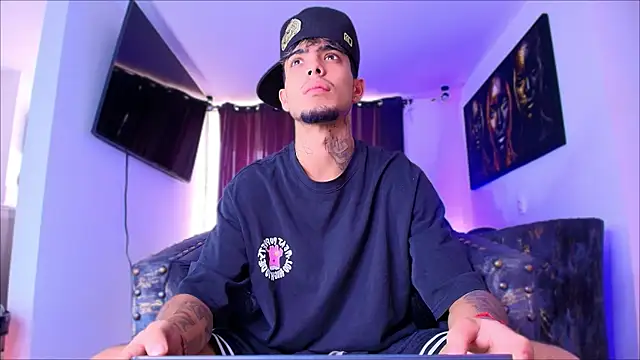 miguel aguirre  online show from February 13, 12:43 pm