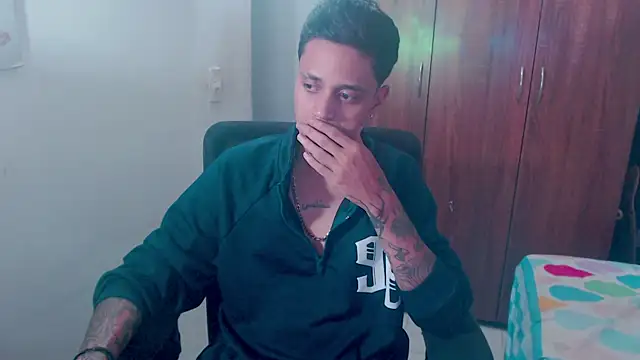 theskateboy online show from April 4, 6:10 am