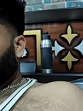 MrCurioX online show from April 18, 8:20 pm