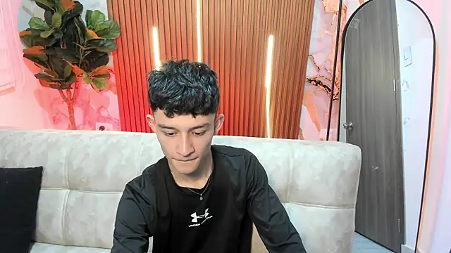 Patrick Howland  online show from February 14, 3:45 am