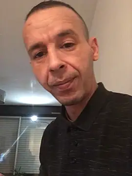 creativeX online show from February 8, 10:58 pm