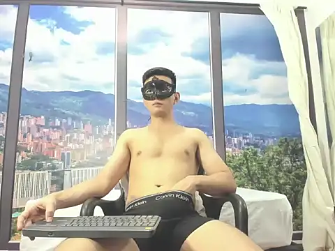 GoldenBoyM online show from April 14, 3:06 am