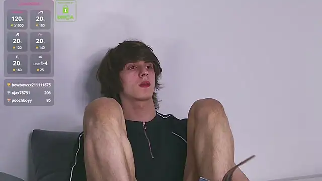 HoogWilder online show from April 21, 1:42 am