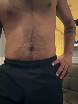 DaggerTie online show from February 25, 3:24 pm