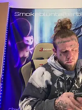 Smokebluntafterblunt online show from February 10, 3:17 pm