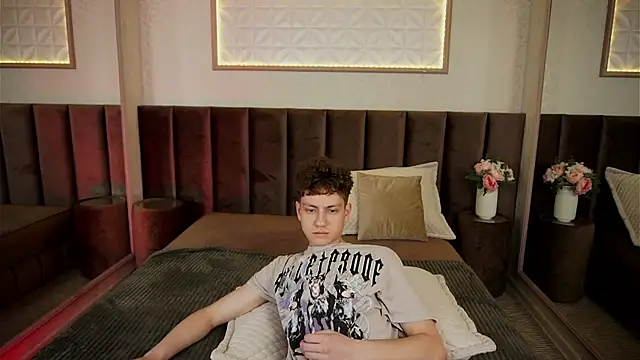 StefanBev online show from March 9, 2:05 am