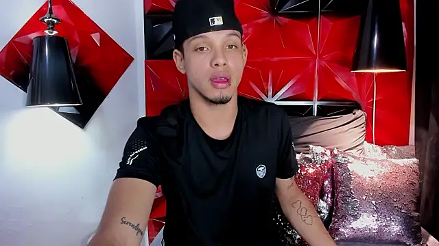 Gael zambrano online show from February 9, 6:01 pm