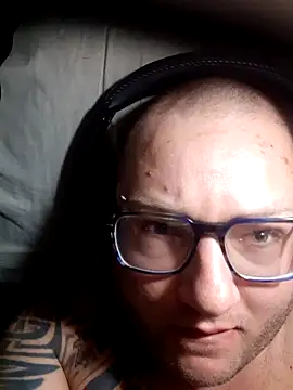 hotfiremike online show from February 9, 4:06 am