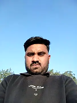 loyalboy 0052 online show from February 17, 11:09 am