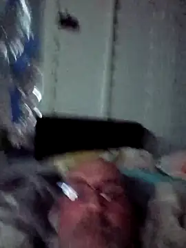 scott12347762 online show from April 25, 5:54 am