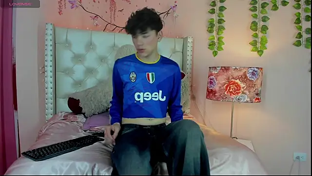 Philippsx online show from March 11, 5:14 am