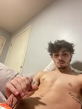 benriskey12 online show from April 7, 4:12 am