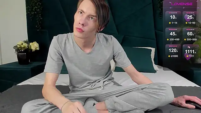 Erick Wilson online show from February 14, 8:37 pm