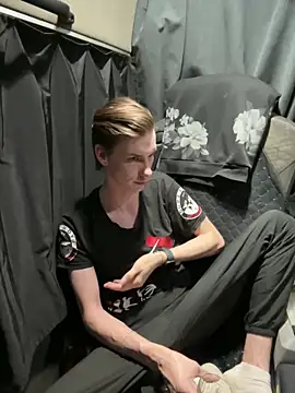 Erick Wilson online show from December 22, 3:44 pm