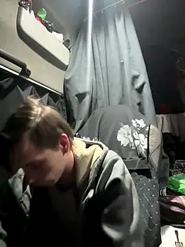 Erick Wilson online show from December 7, 8:49 pm