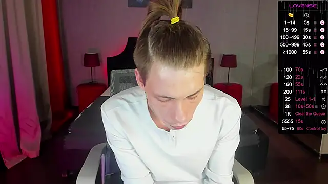 Erick Wilson online show from February 5, 2:40 am