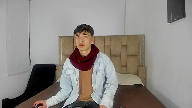 Noir Sebas online show from March 10, 2:39 am